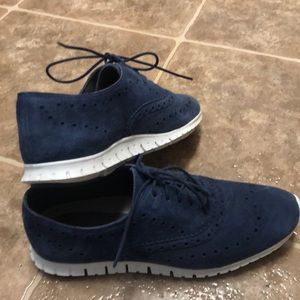 Blue suede comfy oxfords